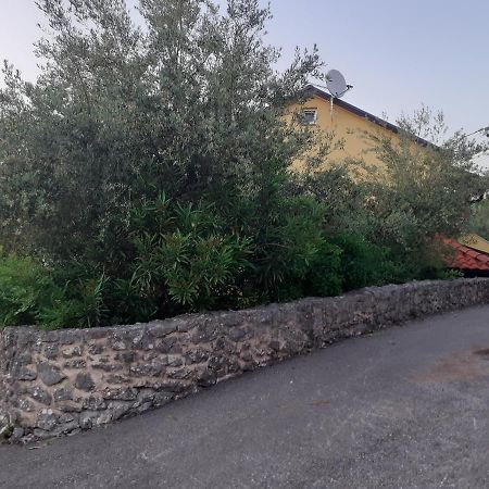 Apartmani Ljerka Malinska Buitenkant foto