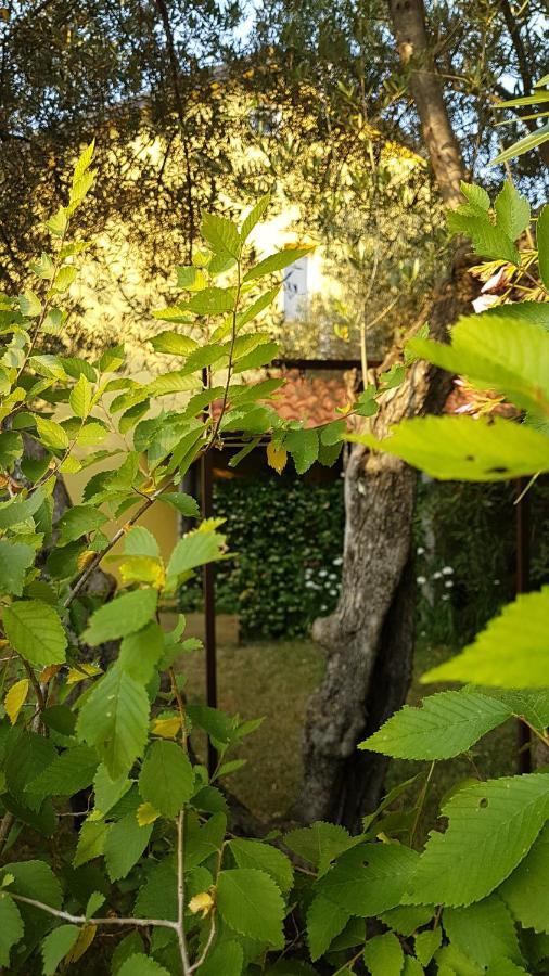 Apartmani Ljerka Malinska Buitenkant foto